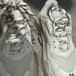 authentic balenciaga size 34